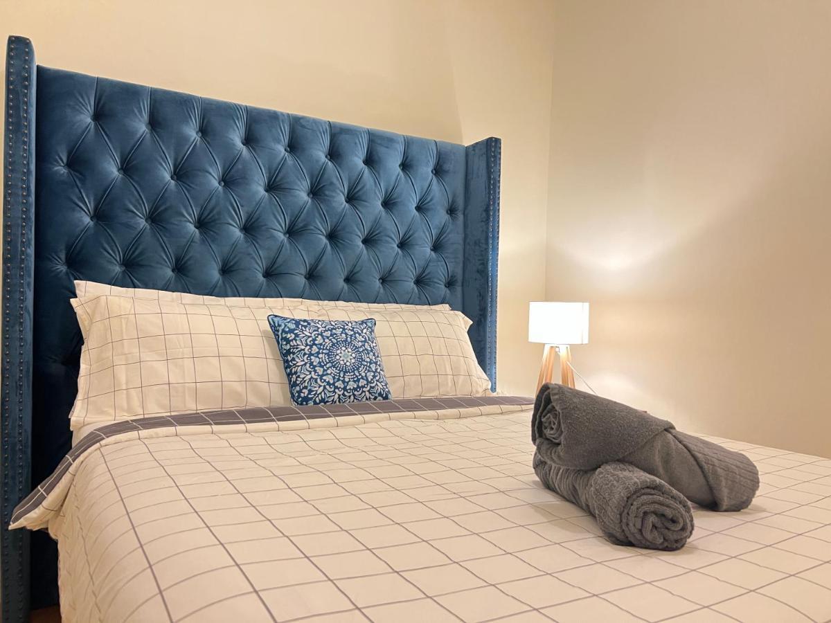 סיינט אלבאנס Cosy 4Br Home 15 Minutes Away From Melbourne Airport מראה חיצוני תמונה