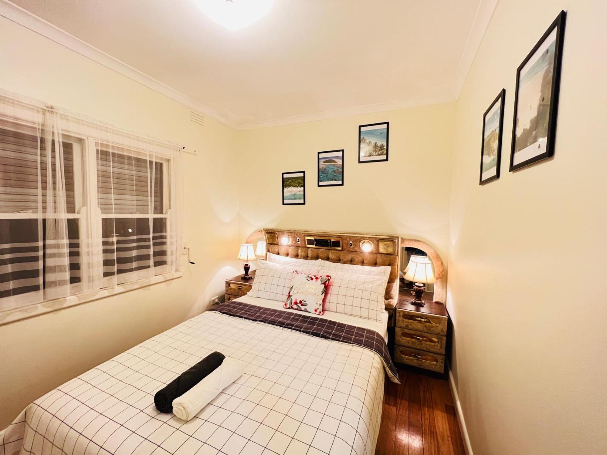 סיינט אלבאנס Cosy 4Br Home 15 Minutes Away From Melbourne Airport מראה חיצוני תמונה