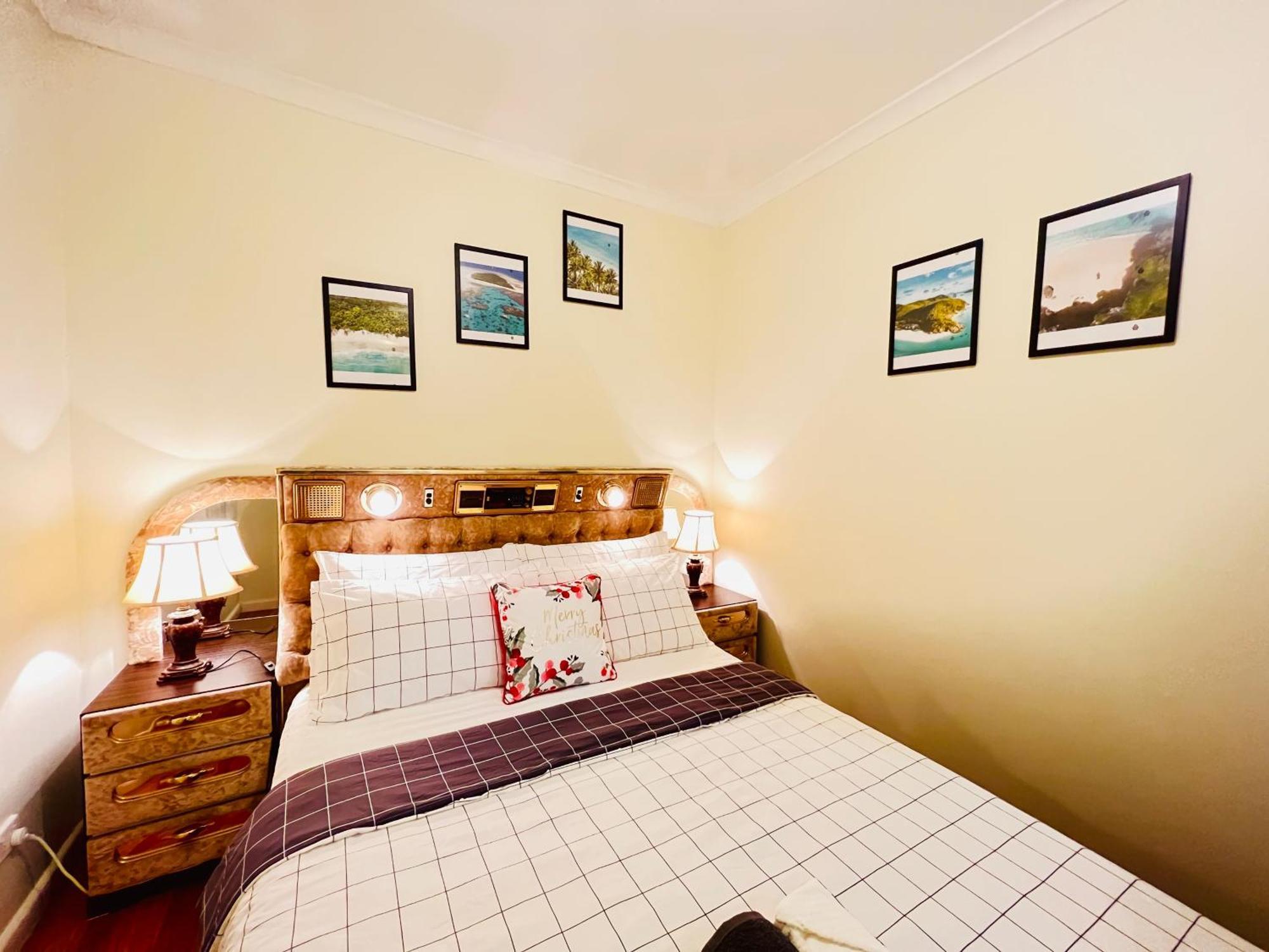 סיינט אלבאנס Cosy 4Br Home 15 Minutes Away From Melbourne Airport מראה חיצוני תמונה