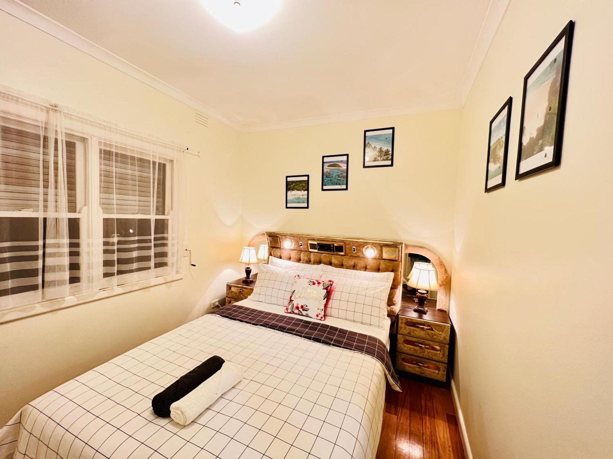 סיינט אלבאנס Cosy 4Br Home 15 Minutes Away From Melbourne Airport מראה חיצוני תמונה
