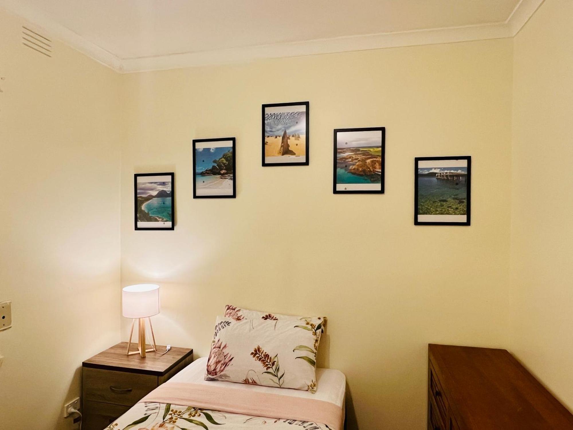 סיינט אלבאנס Cosy 4Br Home 15 Minutes Away From Melbourne Airport מראה חיצוני תמונה